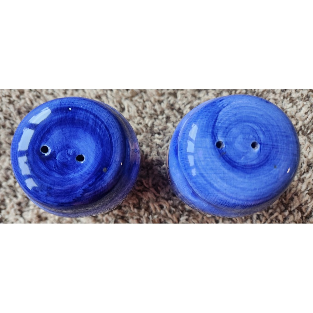 Vintage‎ Hand Painted Floral Ceramic Salt and Pepper Shakers Blue Glaze Set - Picture 2 of 8